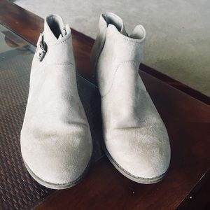 Forever 21 Suede Shoes Size 10